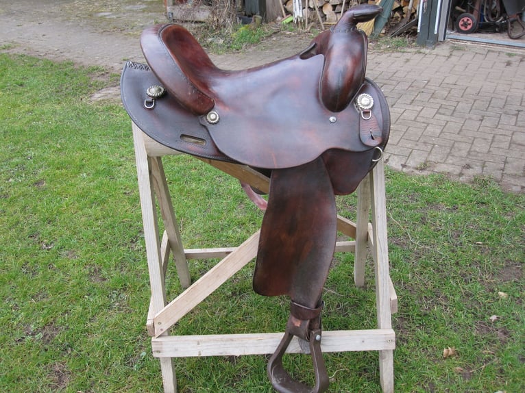 toller Westernsattel Circle Y