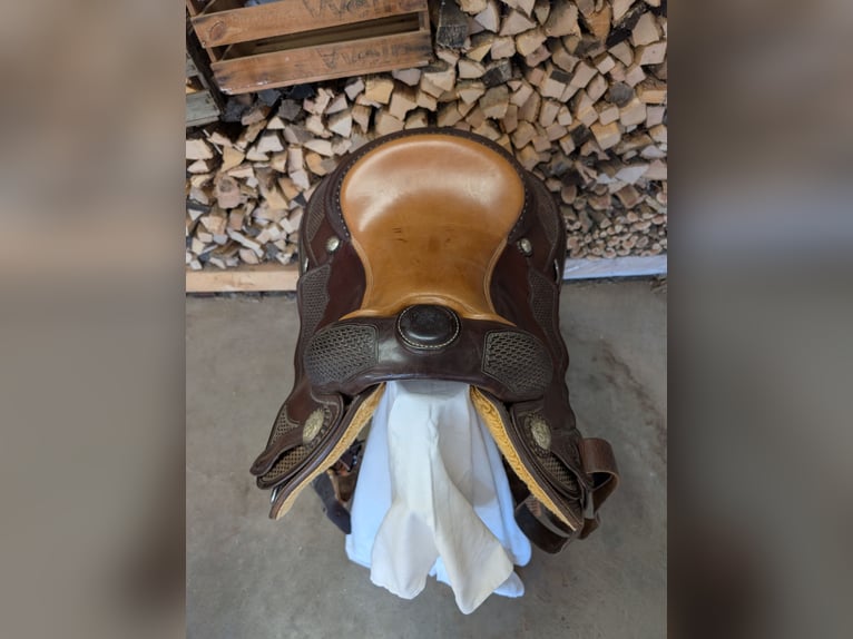 Triple W Platinum Westernsattel 16" Two-Tone | Reining / Allround | (WWW Saddlery)