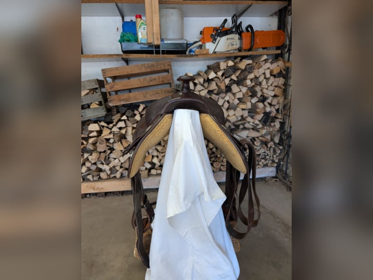 Triple W Platinum Westernsattel 16" Two-Tone | Reining / Allround | (WWW Saddlery)