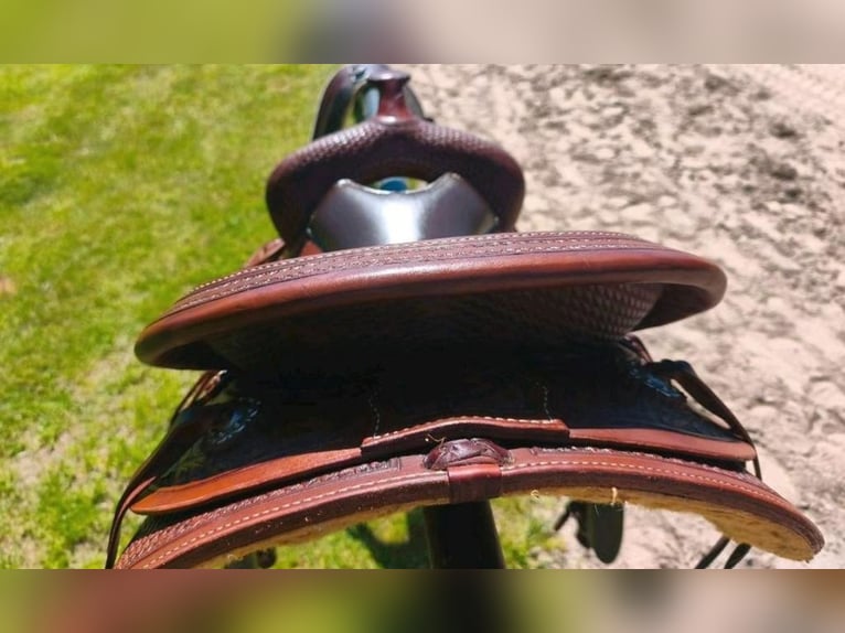 Western Sattel 16 Zoll (Trail Master chestnut)