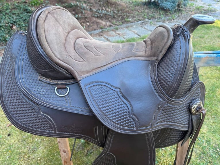 Westernsattel Barefoot Arizona Nut Gr. 1