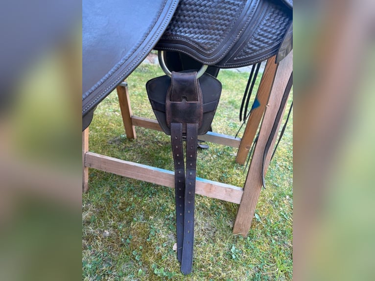 Westernsattel Barefoot Arizona Nut Gr. 1