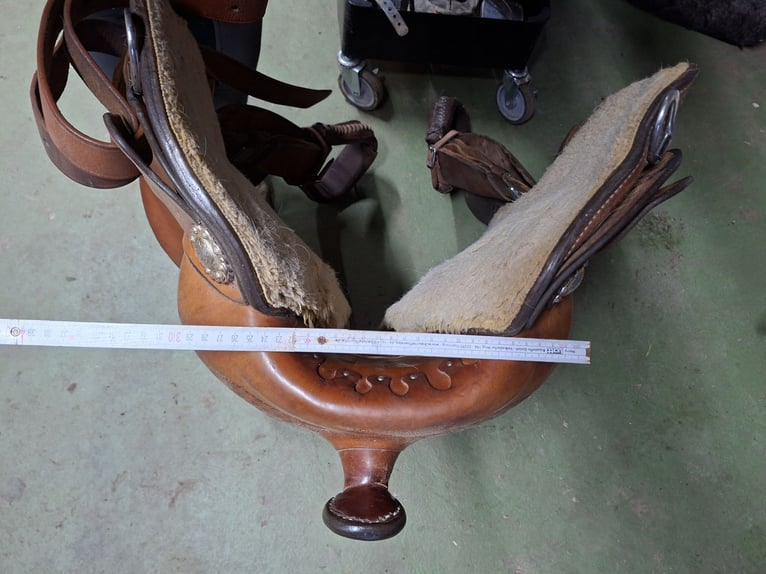 Westernsattel continental 