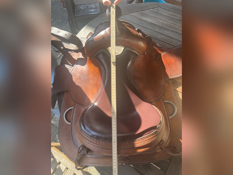 Westernsattel Continental Saddlery