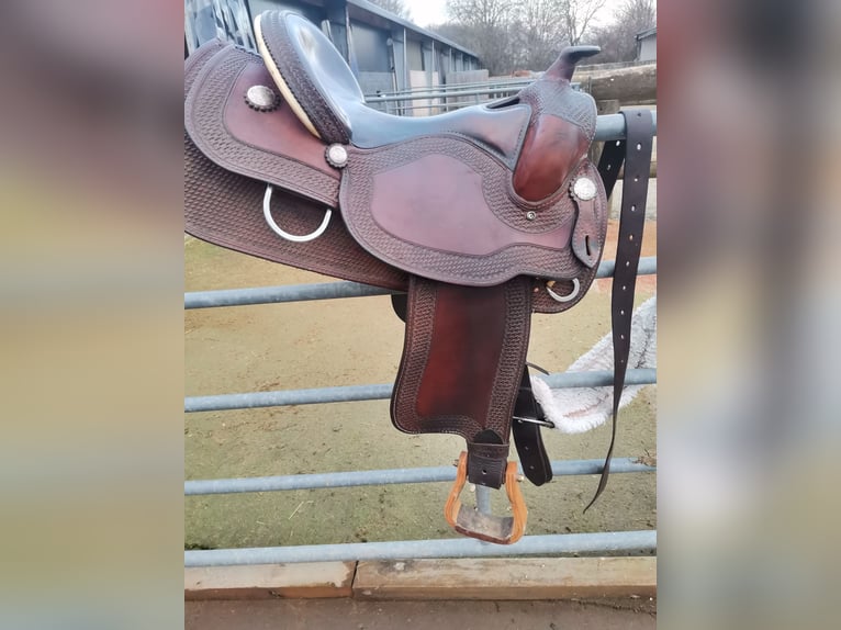 Westernsattel CRATES 4544 Warmblut 
