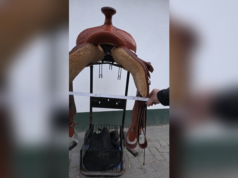 Westernsattel der Marke „4-H Saddlery“ für Kaltblut