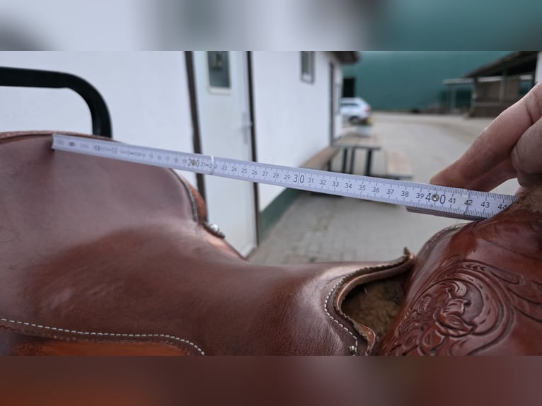 Westernsattel der Marke „4-H Saddlery“ für Kaltblut