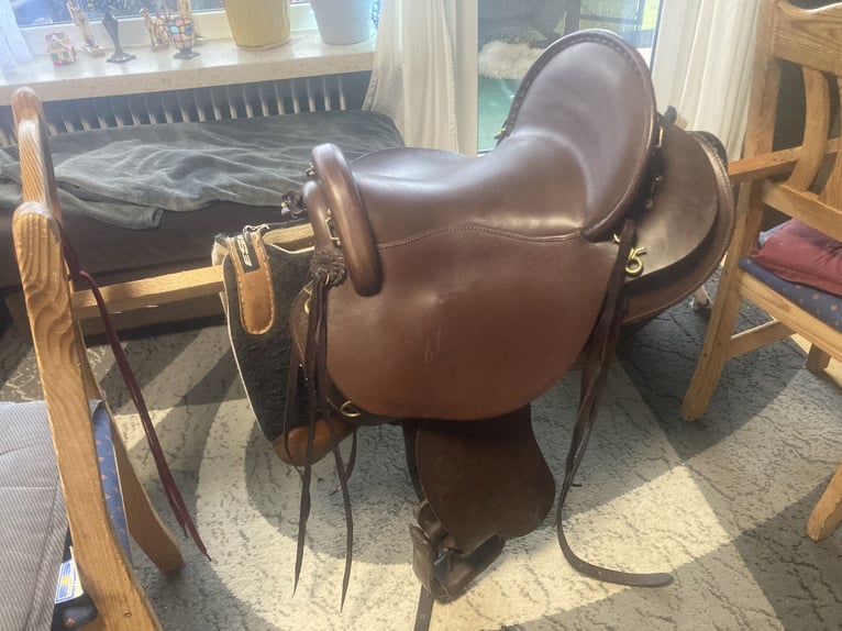 Westernsattel Deuber & Partner