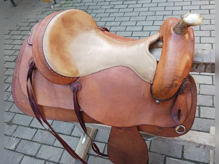 Westernsattel Deuber & Partner 
