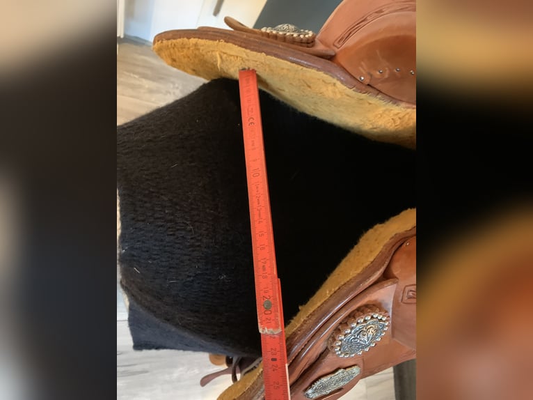 Westernsattel Equine Design von Gomeier World of Saddles