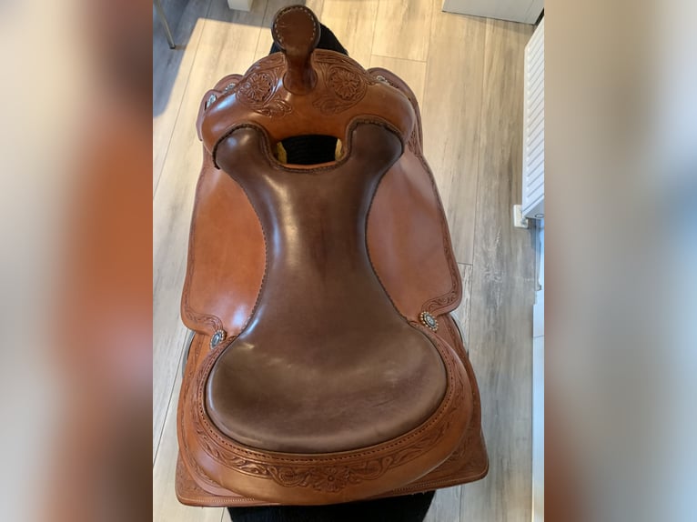 Westernsattel Equine Design von Gomeier World of Saddles