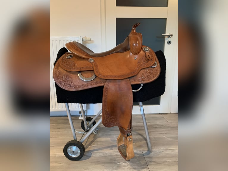 Westernsattel Equine Design von Gomeier World of Saddles