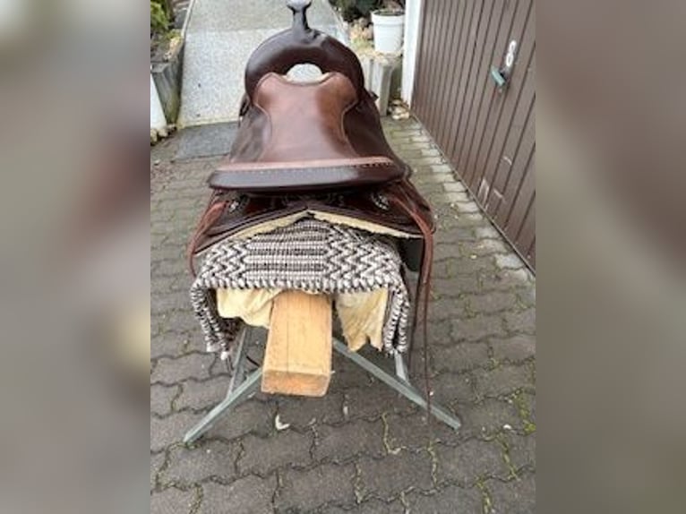 Westernsattel kurz