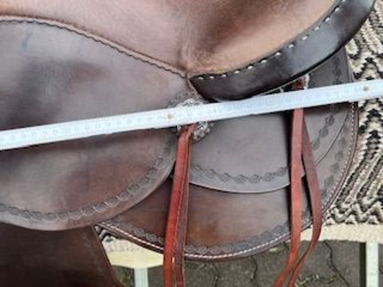 Westernsattel kurz