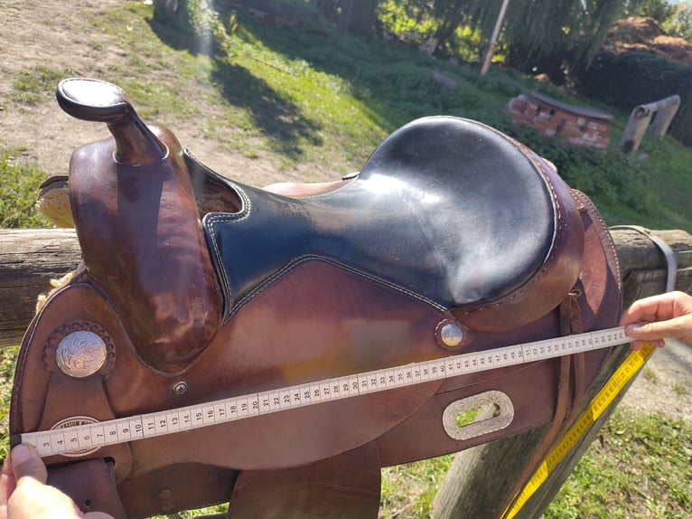 Westernsattel mit Westernpad
