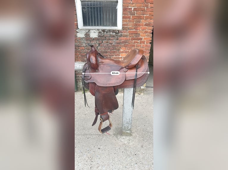 Westernsattel Montana Roundskirt braun Leder