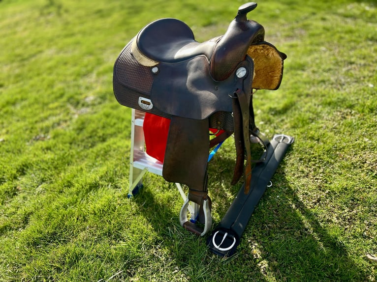 Westernsattel saddlesmith action NRHA 22653 Sitzgröße 15,5