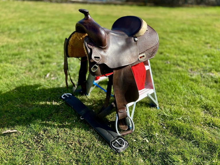 Westernsattel saddlesmith action NRHA 22653 Sitzgröße 15,5