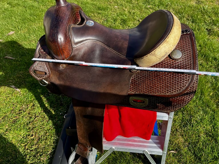 Westernsattel saddlesmith action NRHA 22653 Sitzgröße 15,5