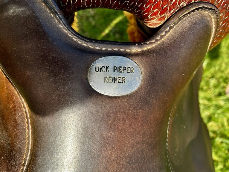 Westernsattel saddlesmith action NRHA 22653 Sitzgröße 15,5