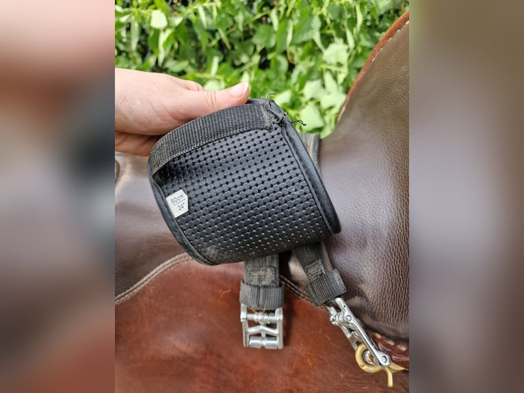 Westernsattel, Sattel, Ledersattel