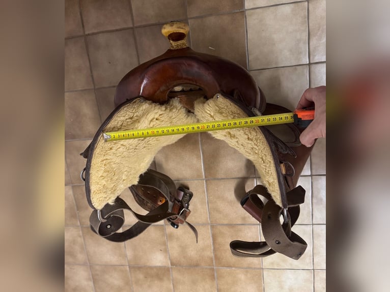 Westernsattel von Bavarian Saddlery 15“