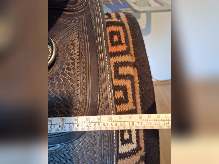 Westernsattel Way out West, Ranchsattel, Ranchriding, Wanderreiten