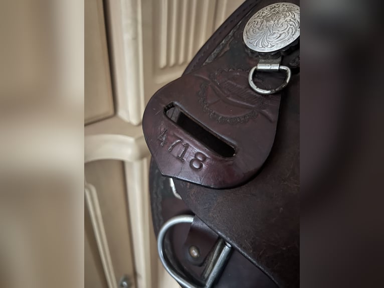 Westernsattel zu verkaufen 