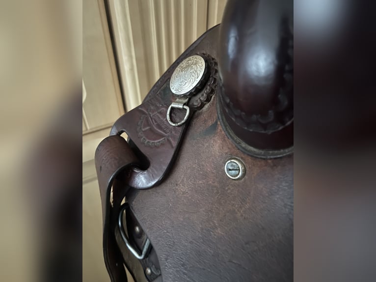 Westernsattel zu verkaufen 