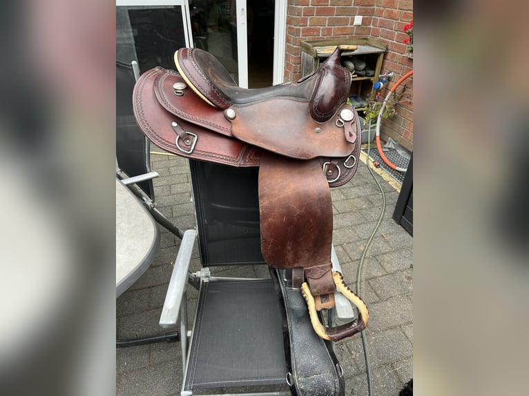 Westernsattel zu verkaufen 