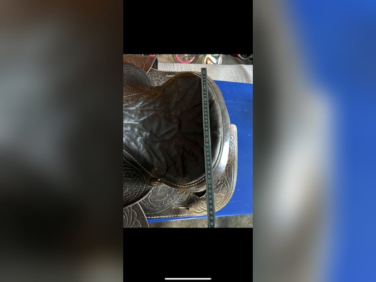 Westernsattel zu verkaufen 
