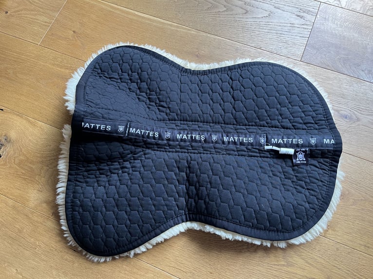 Dressur Lammfell Pad Mattes