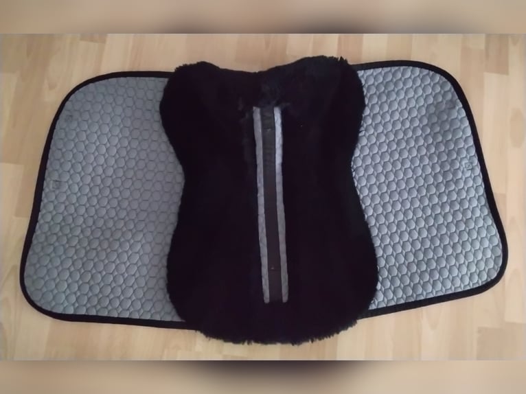Mattes Fellschabracke