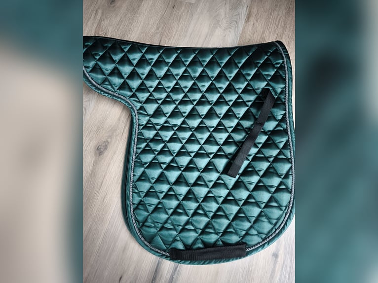 Equest Satteldecke 