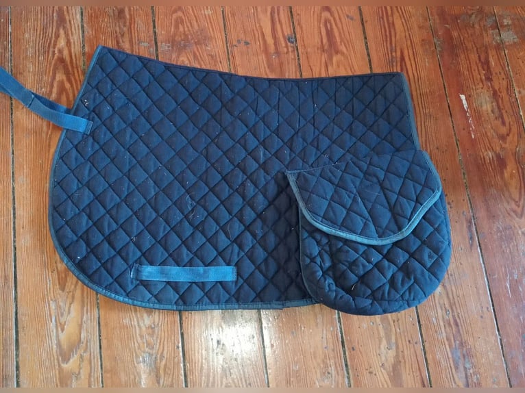 mehrere Satteldecken