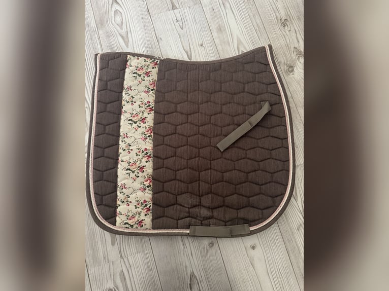 Dressur Schabracke 