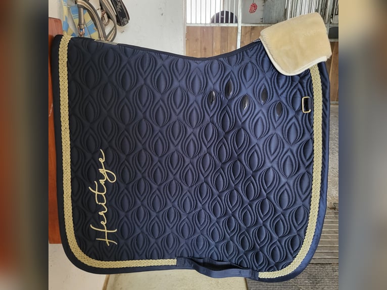 Dressurschabracke Dressurschabracke