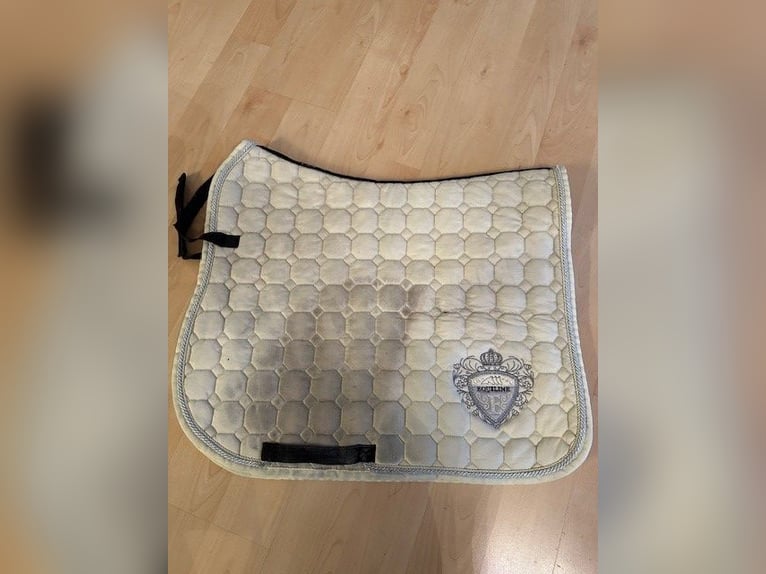 Equiline Schabracke Creme Equiline Schabracke Creme