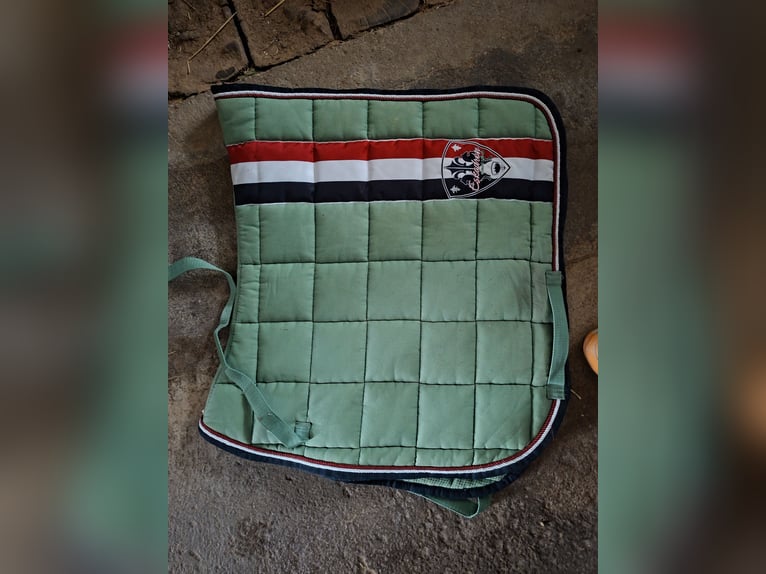 Eskadron Dressurschabracke Grün - Gebraucht (Umstieg auf Western)