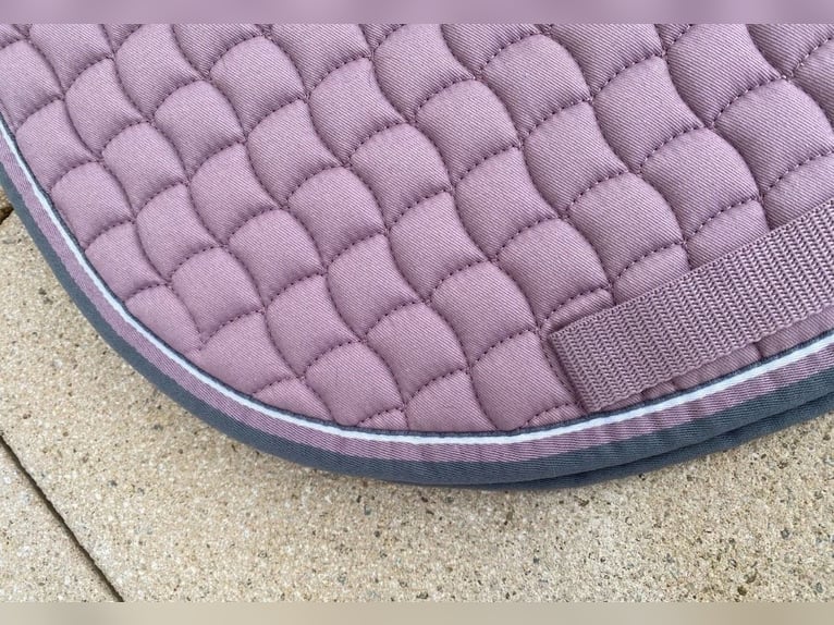 Eskadron Schabracke Springen SR flieder/grey - wie NEU