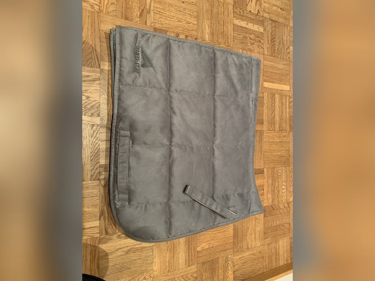 Eurostar Dressurschabracke WB