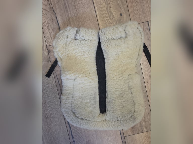 Lammfellpad / Korrekturpad Loesdau mit Einlagen Gr. L/Warmblut