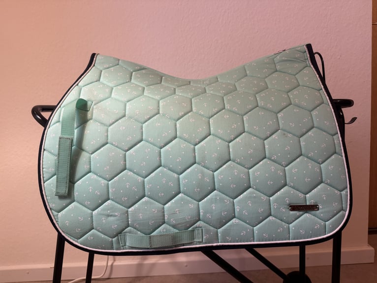 Maritim Schabracke in Mint von Felix Bühler (Größe Vielseitigkeit)