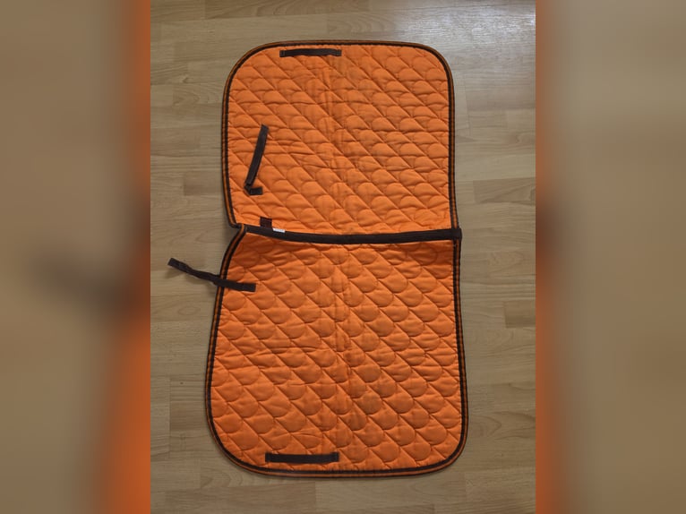Mustang Schabracke Orange DL/WB