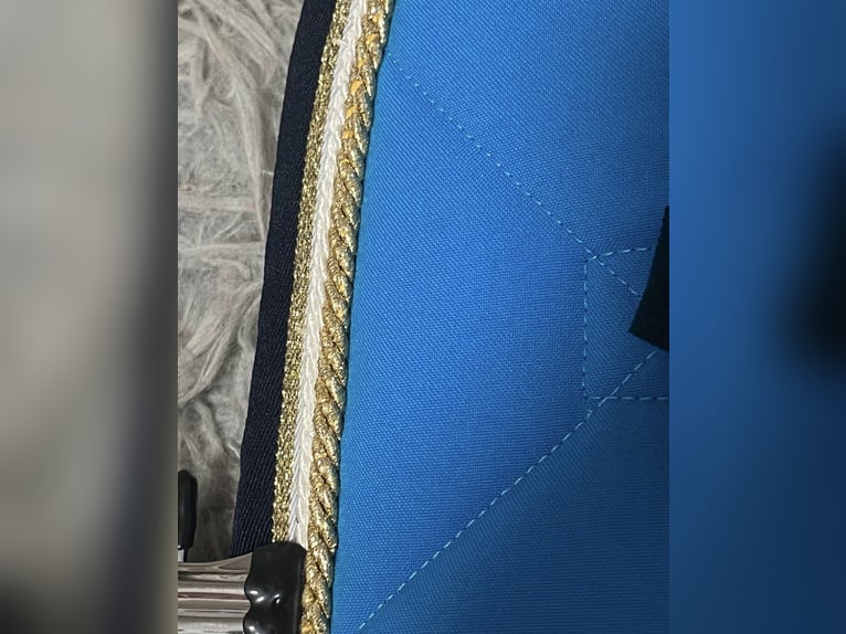 NEUE Jockey Dressurschabracke