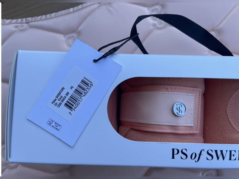 PS of Sweden Dressur Schabracke und Bandagen