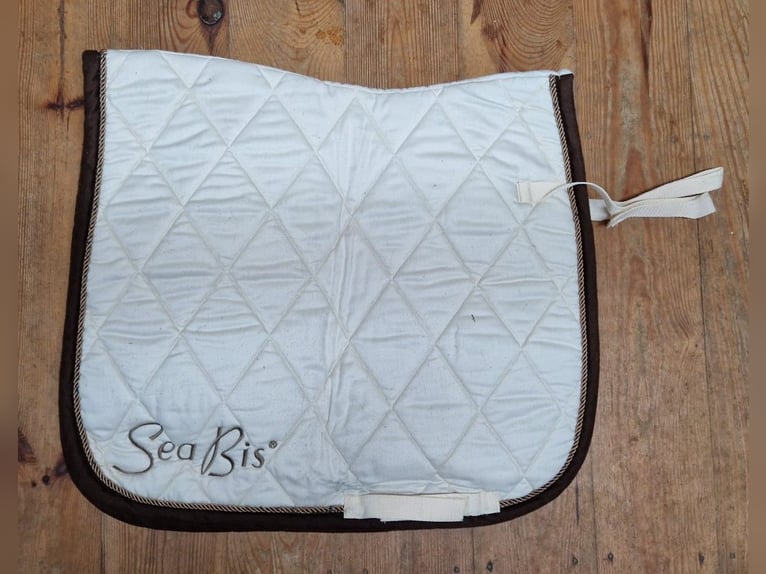 Schabracke Busse beige