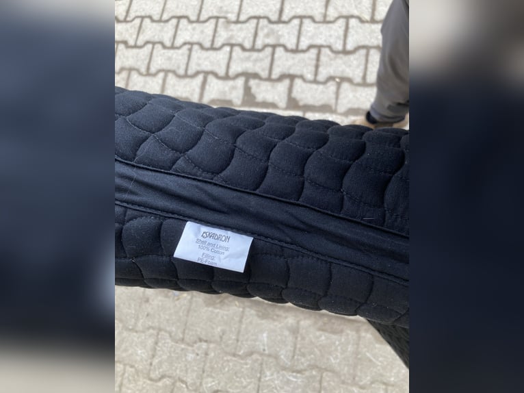 Schabracke Eskadron, schwarz, Vielseitigkeit 