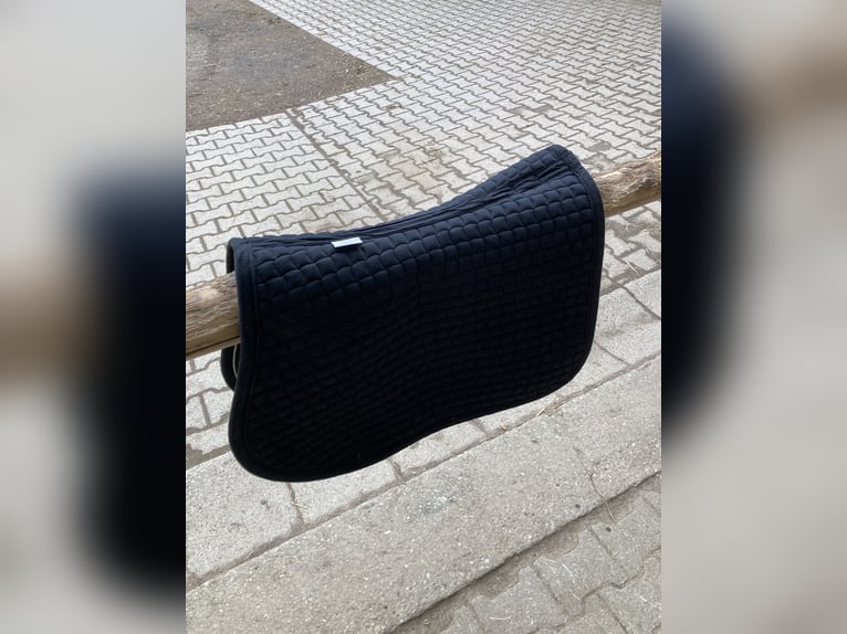 Schabracke Eskadron, schwarz, Vielseitigkeit 