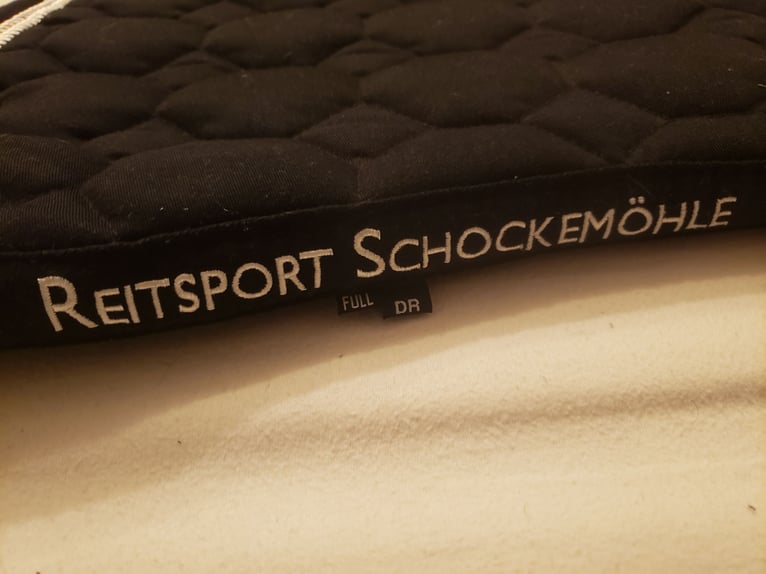 Schockemöhle Schabracke schwarz Dressur